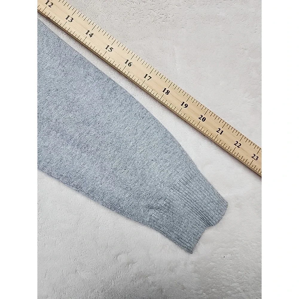 Tommy Hilfiger Grey Crewneck Sweater‎ Men's Size Medium
